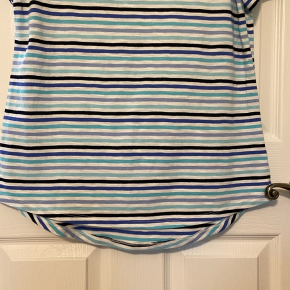 Striped Talbots tee w button details, high low hemline - Picture 2 of 6